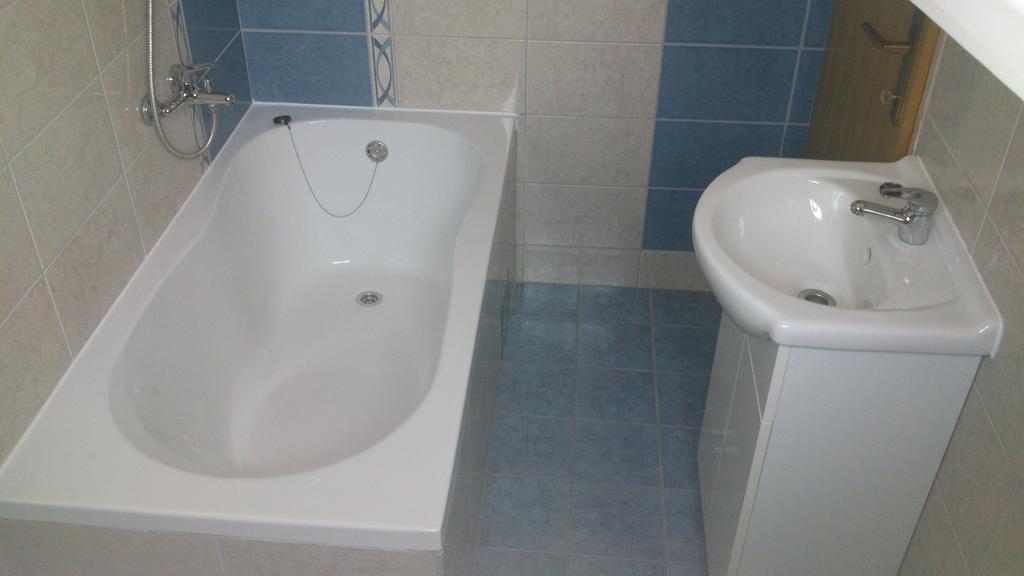 Apartment Bucic Вир Екстер'єр фото