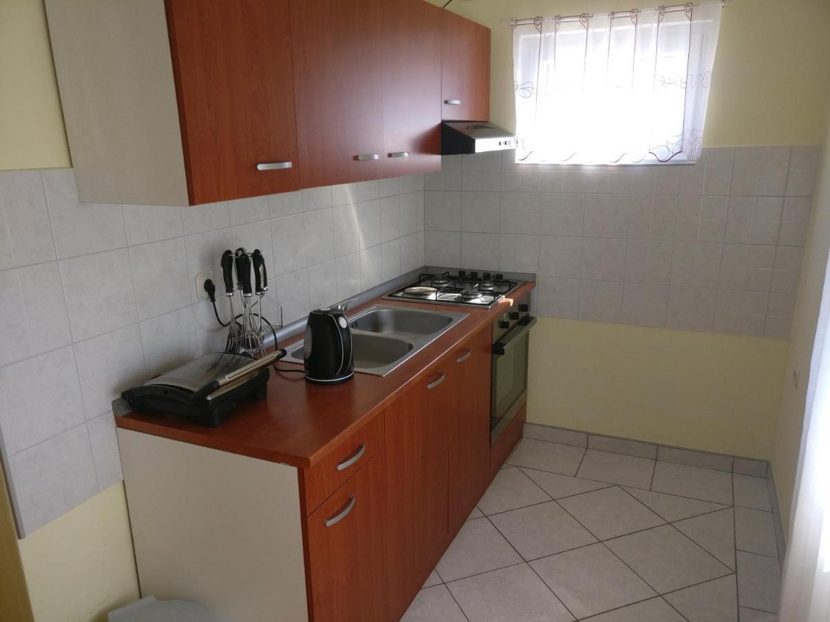Apartment Bucic Вир Екстер'єр фото